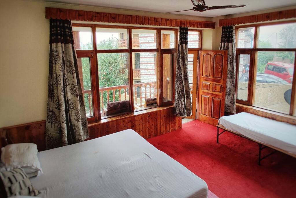 Aroma Taru Villa / Cottage ,Manali Exterior photo